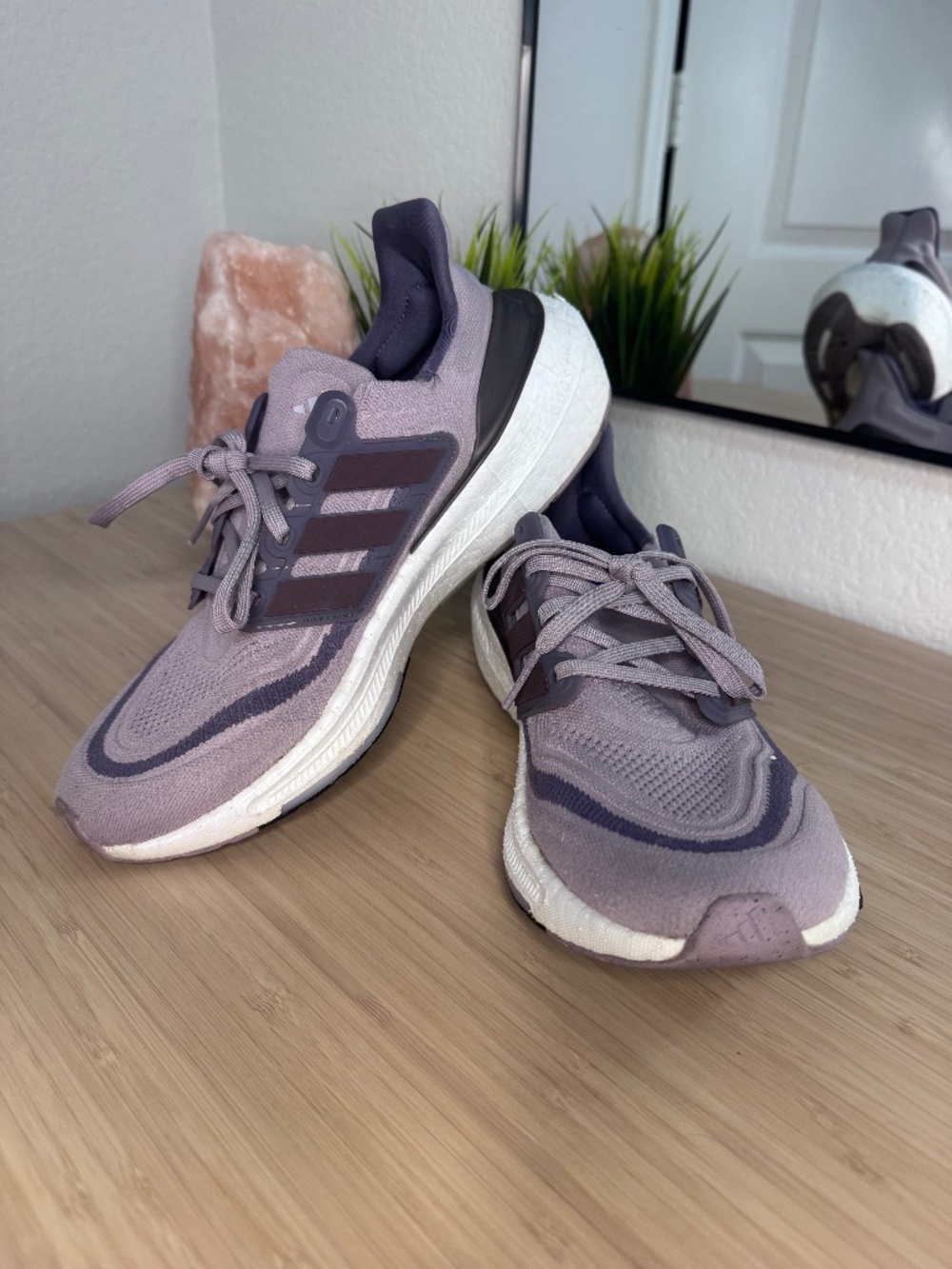 adidas Women's UltraBoost 21 Orchid Tint Violet Tone Running Shoes Size 10